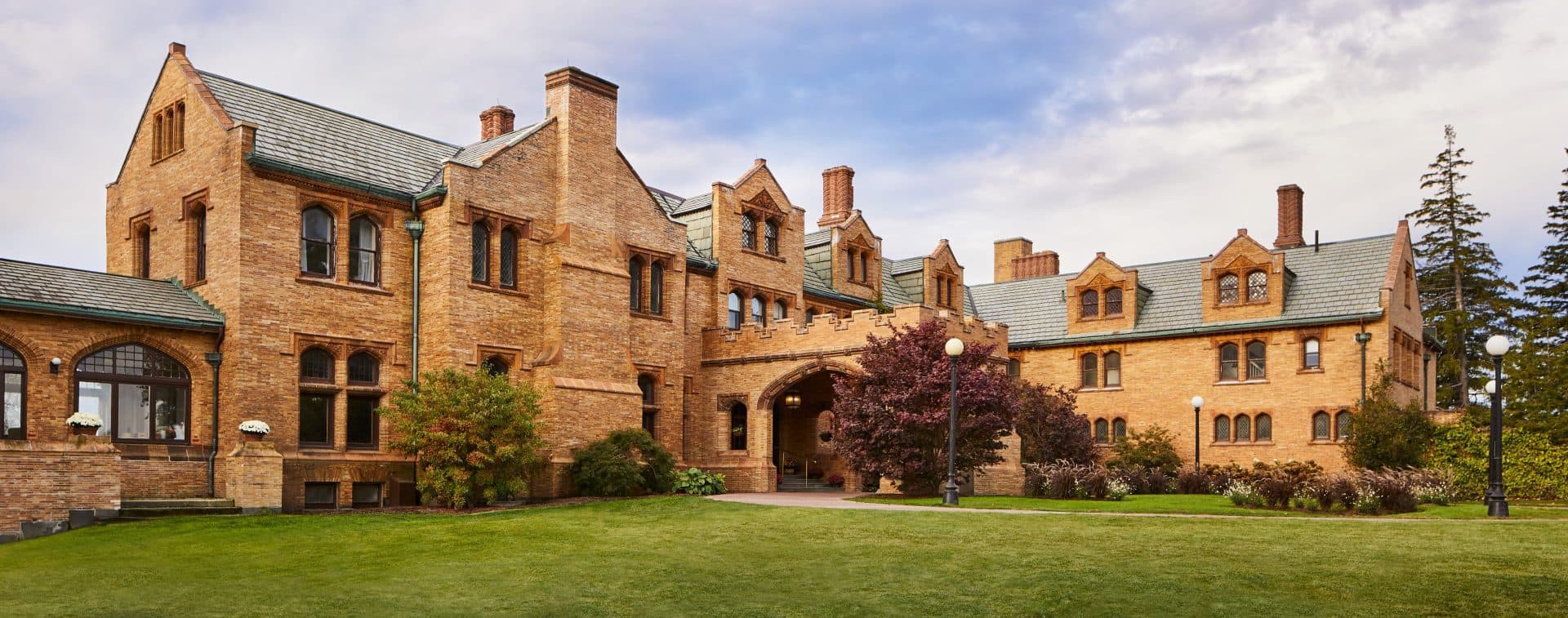 Wyndhurst Mansion